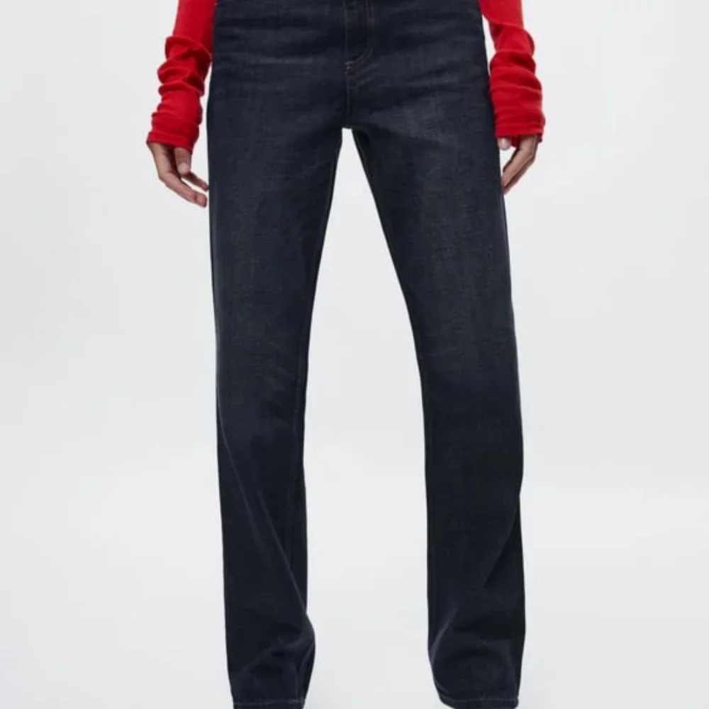 ZARA RELAXED MID WAIST JEANS - Picture 11 of 12